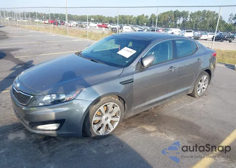 2013 Kia Optima Sx z USA, uszkodzony, nr VIN 5XXGR4A64DG217425